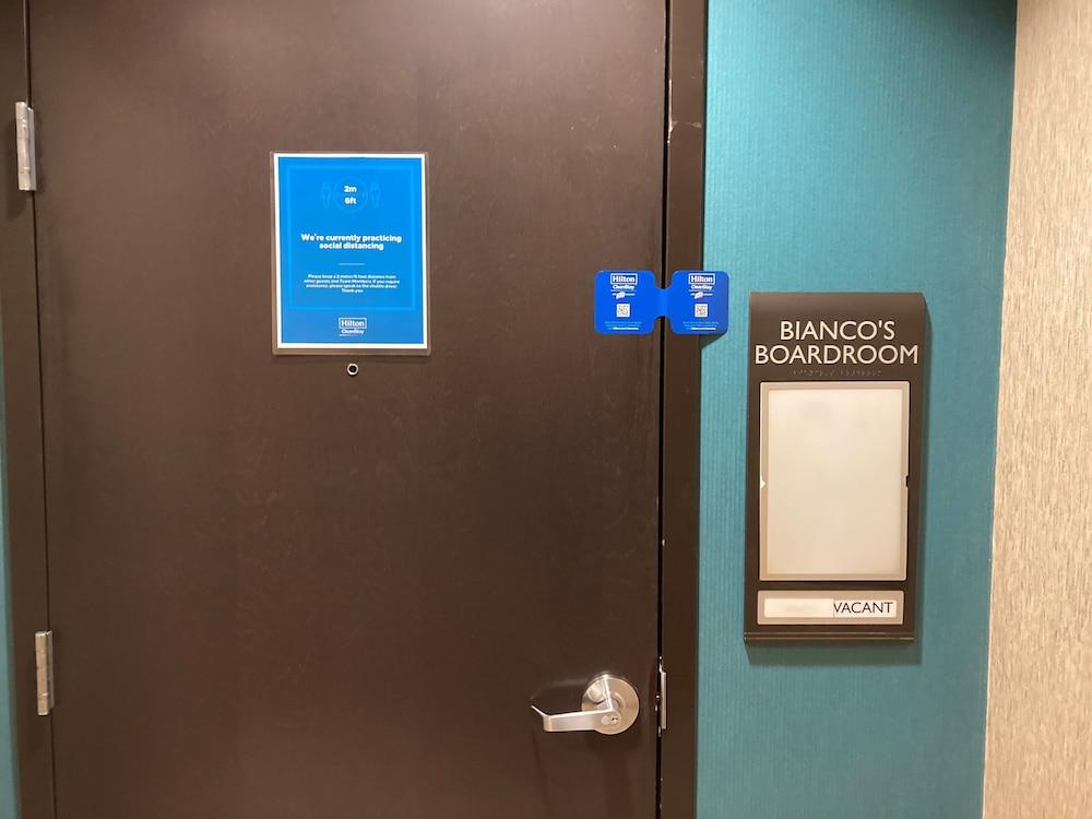 Hilton Garden Inn Lawton-Fort Sill Buitenkant foto